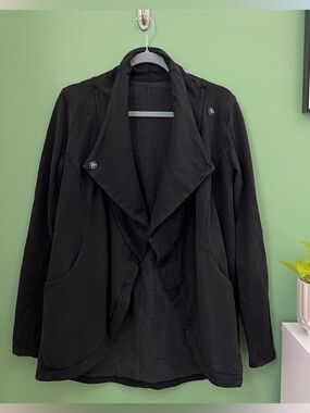 Lululemon That's a Wrap Athleisure Jacket Black
